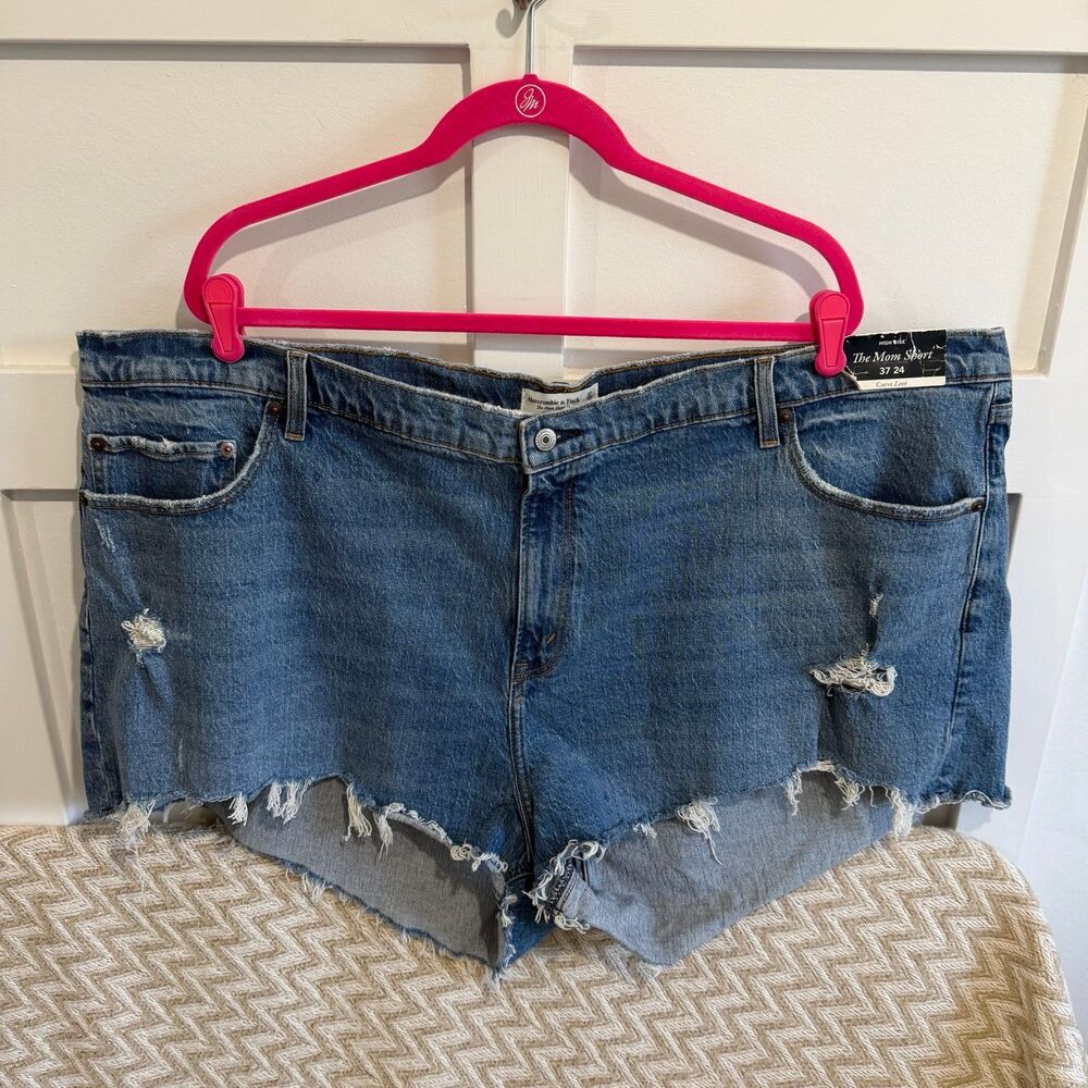 Abercrombie & Fitch Women’s Curve Love The Mom Short High Rise Denim Shorts